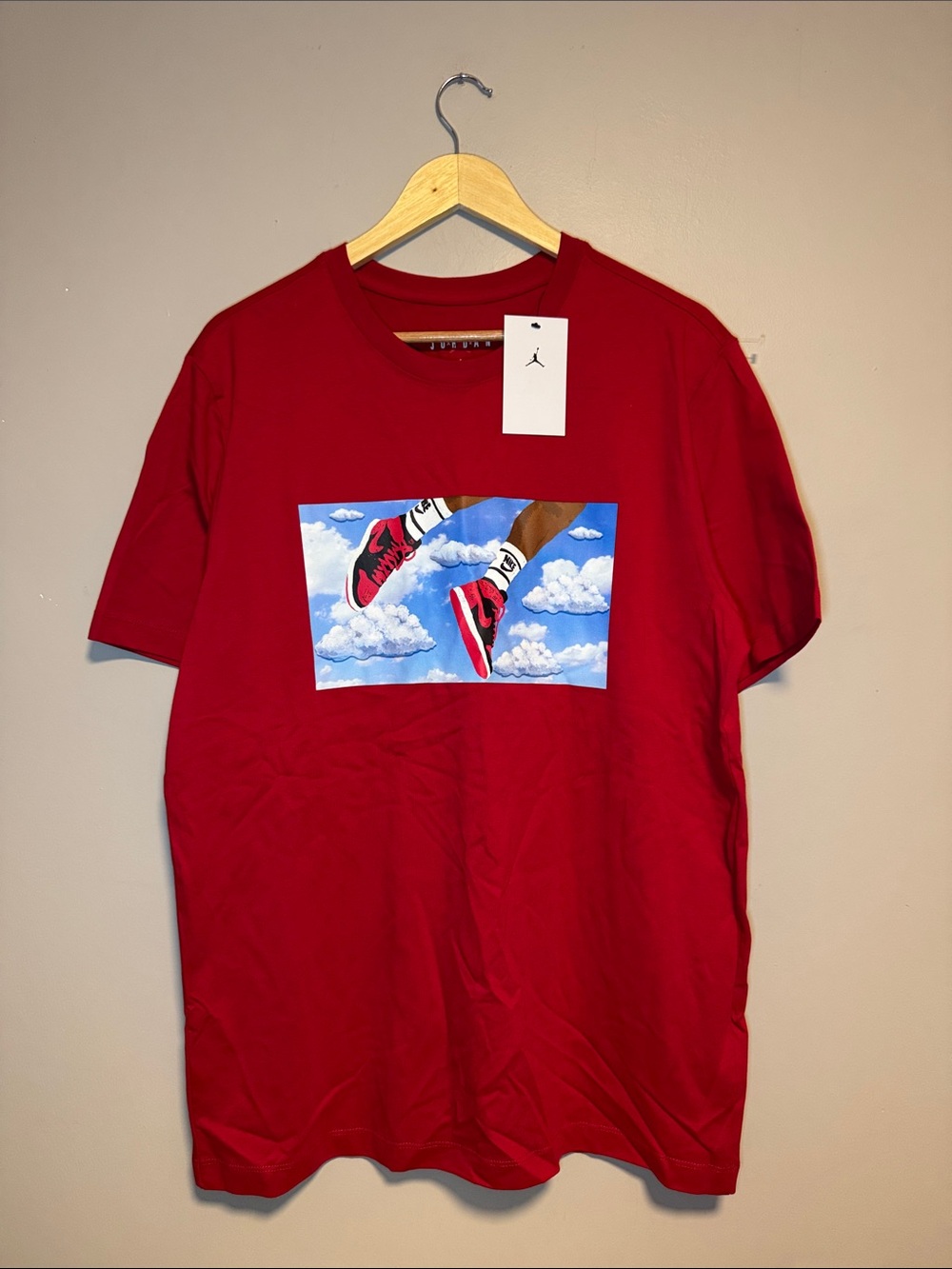 Jordan 1s Breds Clouds T-Shirt / Large / 2021 / New